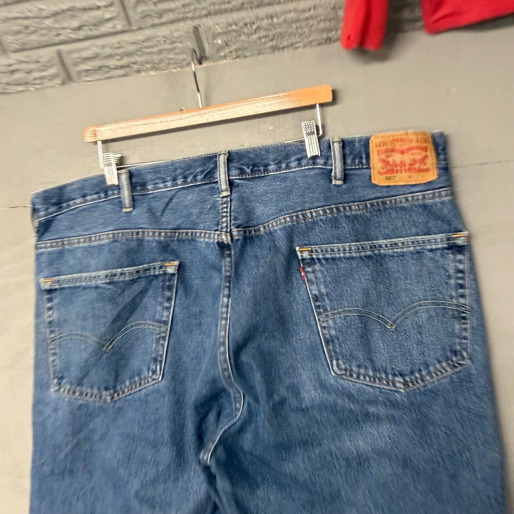 Levis 550 Relaxed Fit Tapered Leg Medium Wash Blue Denim Jeans Mens 46x30